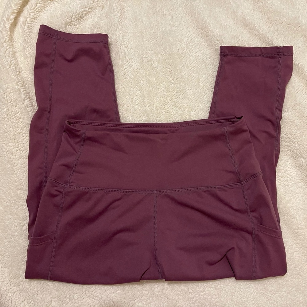 Purple Cropped Leg Athletic Leggings
